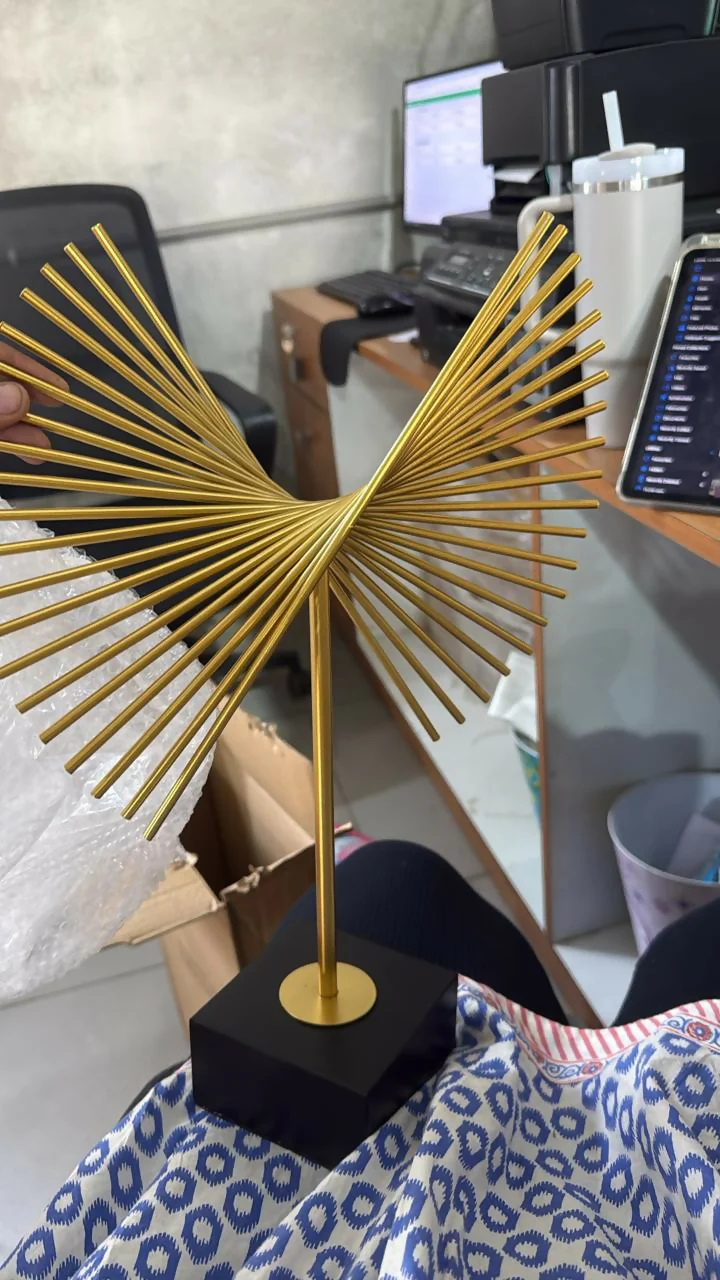 Modern Metal Abstract Table Showpiece with Gold Fan Design - Image 5