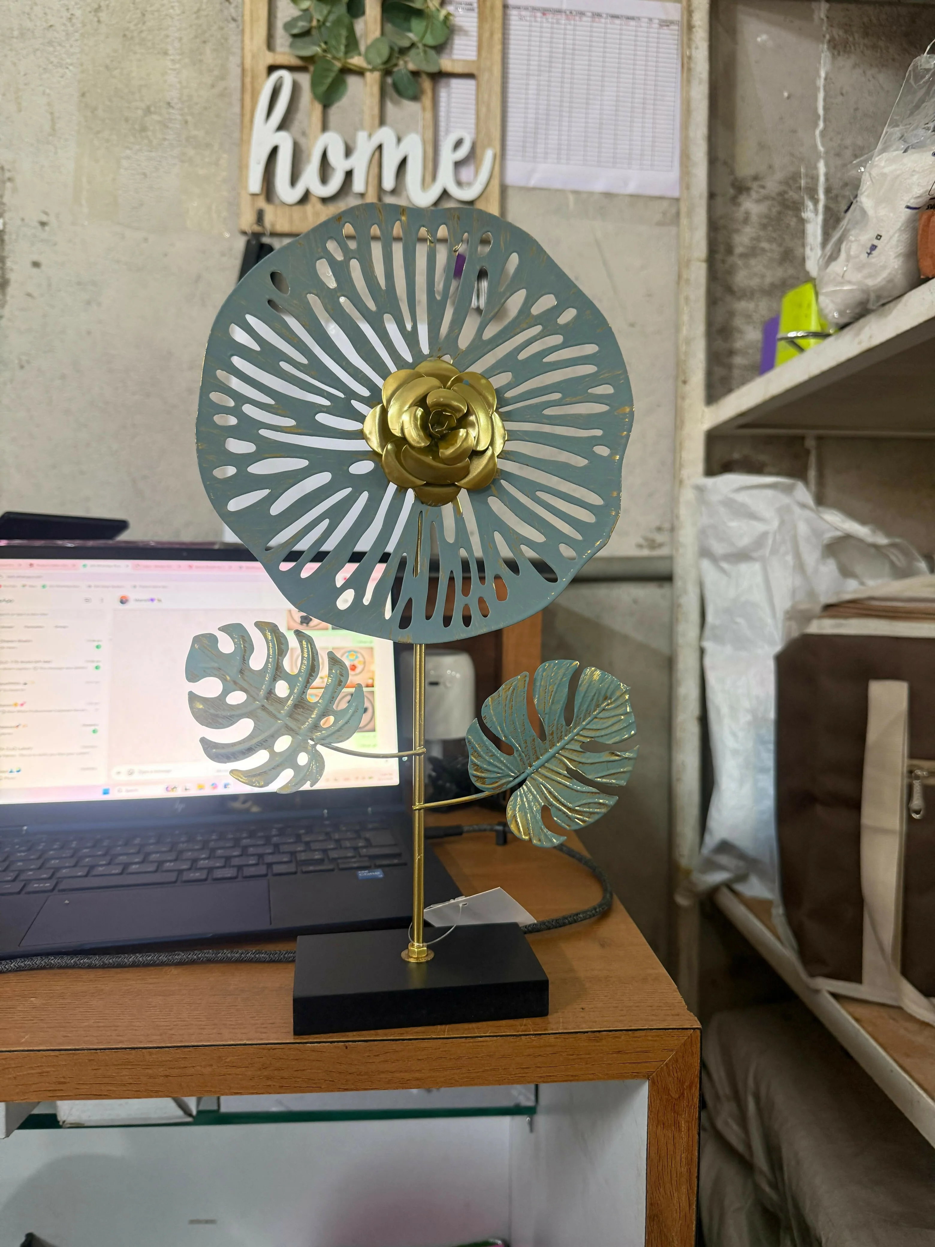 Modern Metal Flower Table Decor Showpiece for Home and Office - Image 6