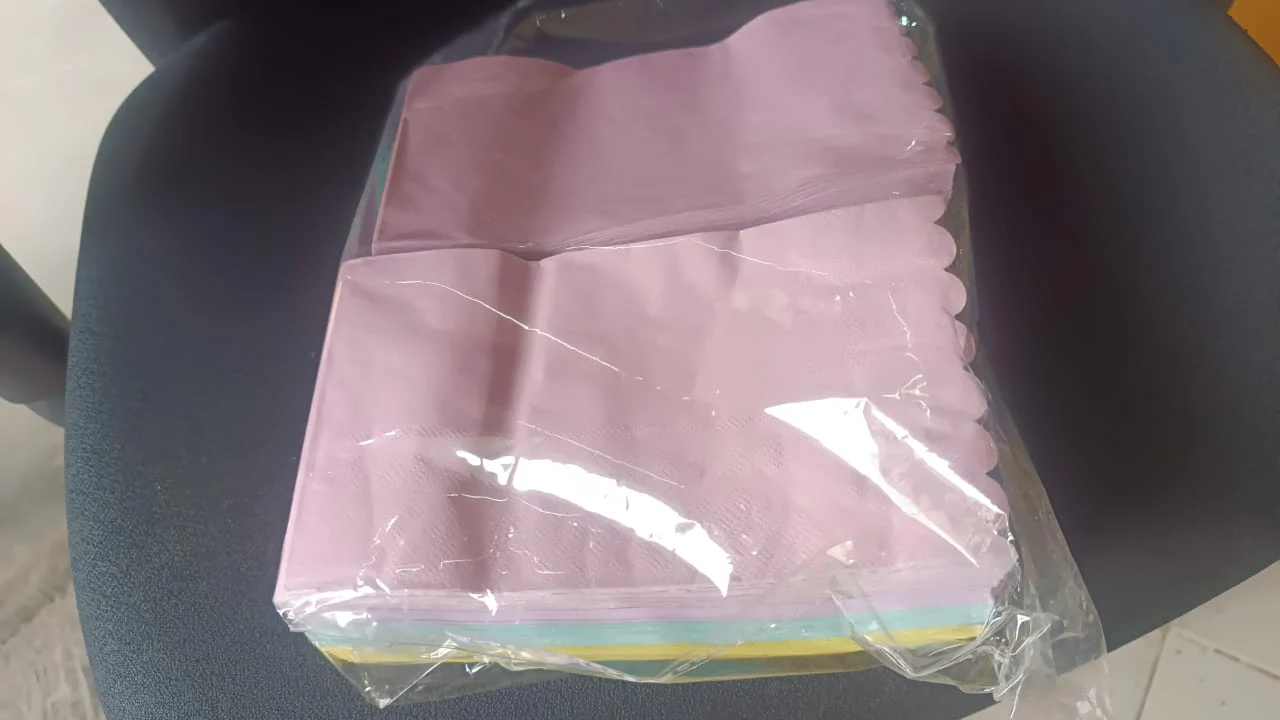 Multi-Color Oil-Absorbing Baking Paper Sheets Approx 200 Pcs - Image 7