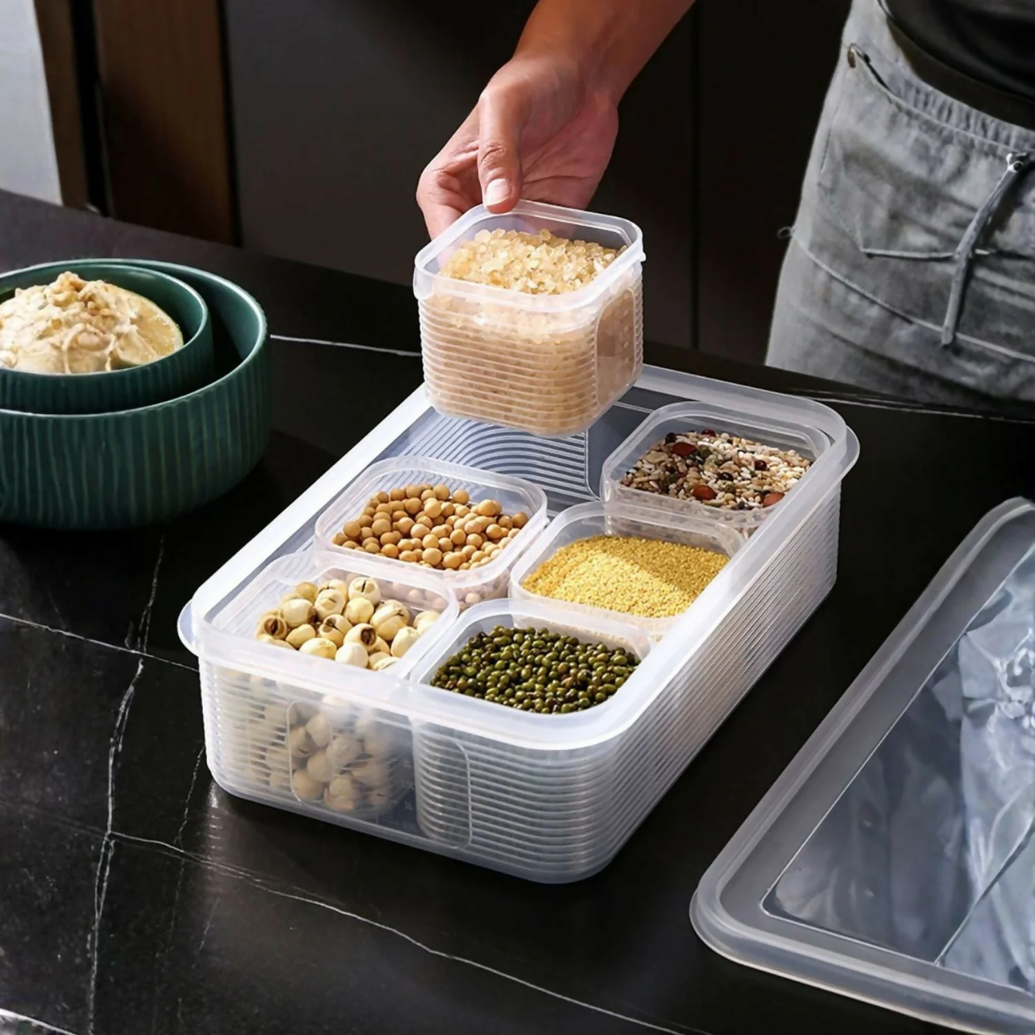 Multi-Compartment Fresh Storage Container with lid - Image 2