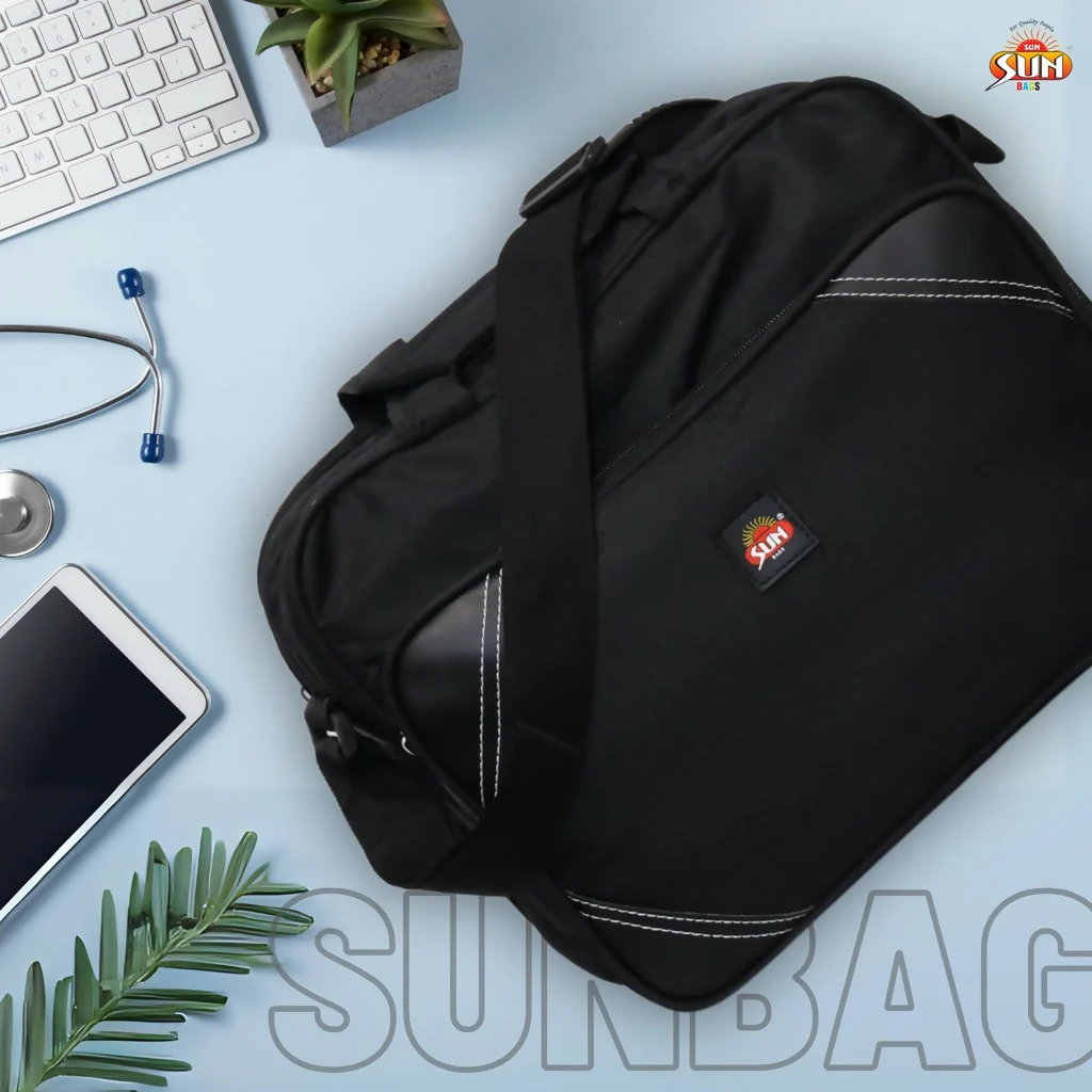 Multi-Functional Business Shoulder Bag for Office & Travel Use - Image 3