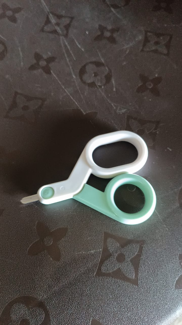 Baby Safety Nail Cutter Scissors for Safe Nail Clipping (1 Pc) - Image 6