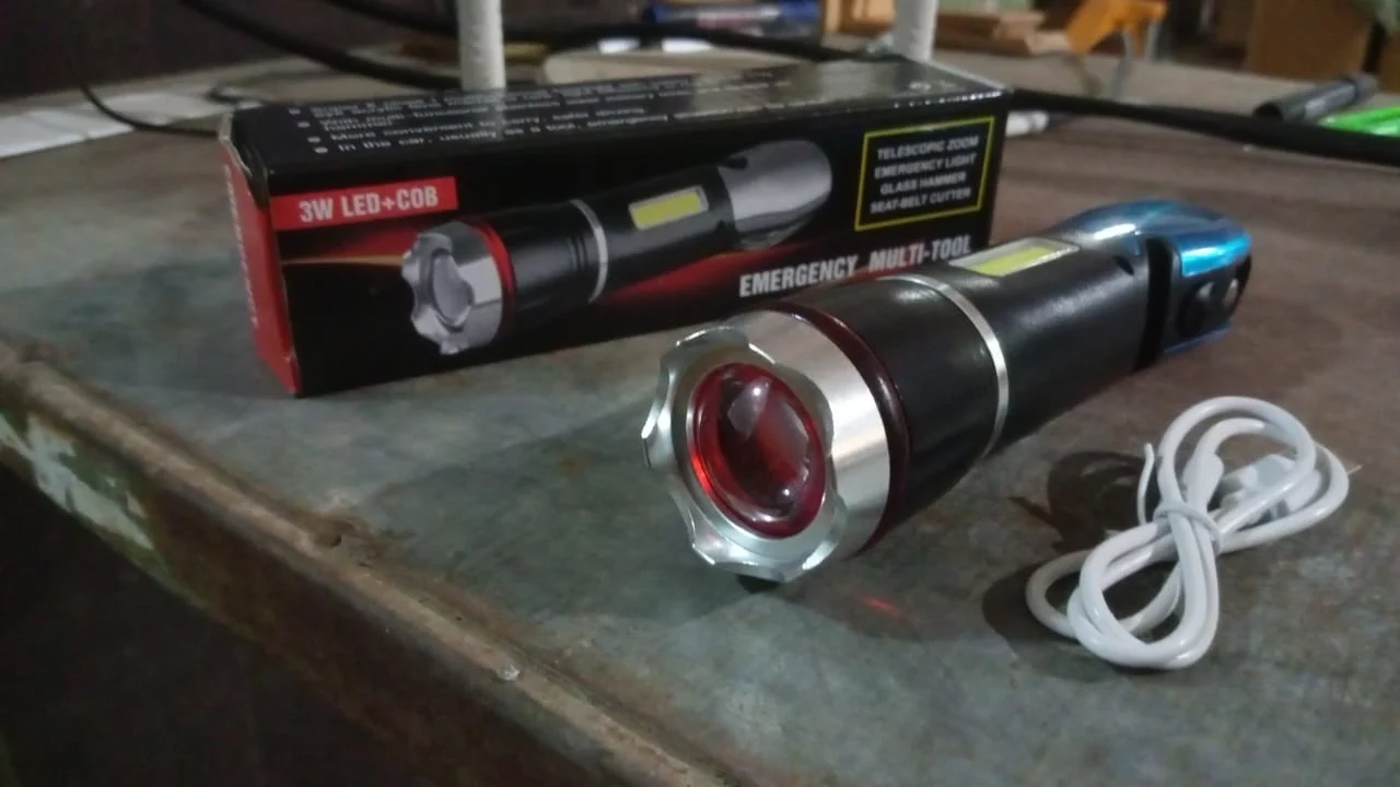 Multi Tool Led Flashlight, All in One Tool Light (1 Pc) - Image 7