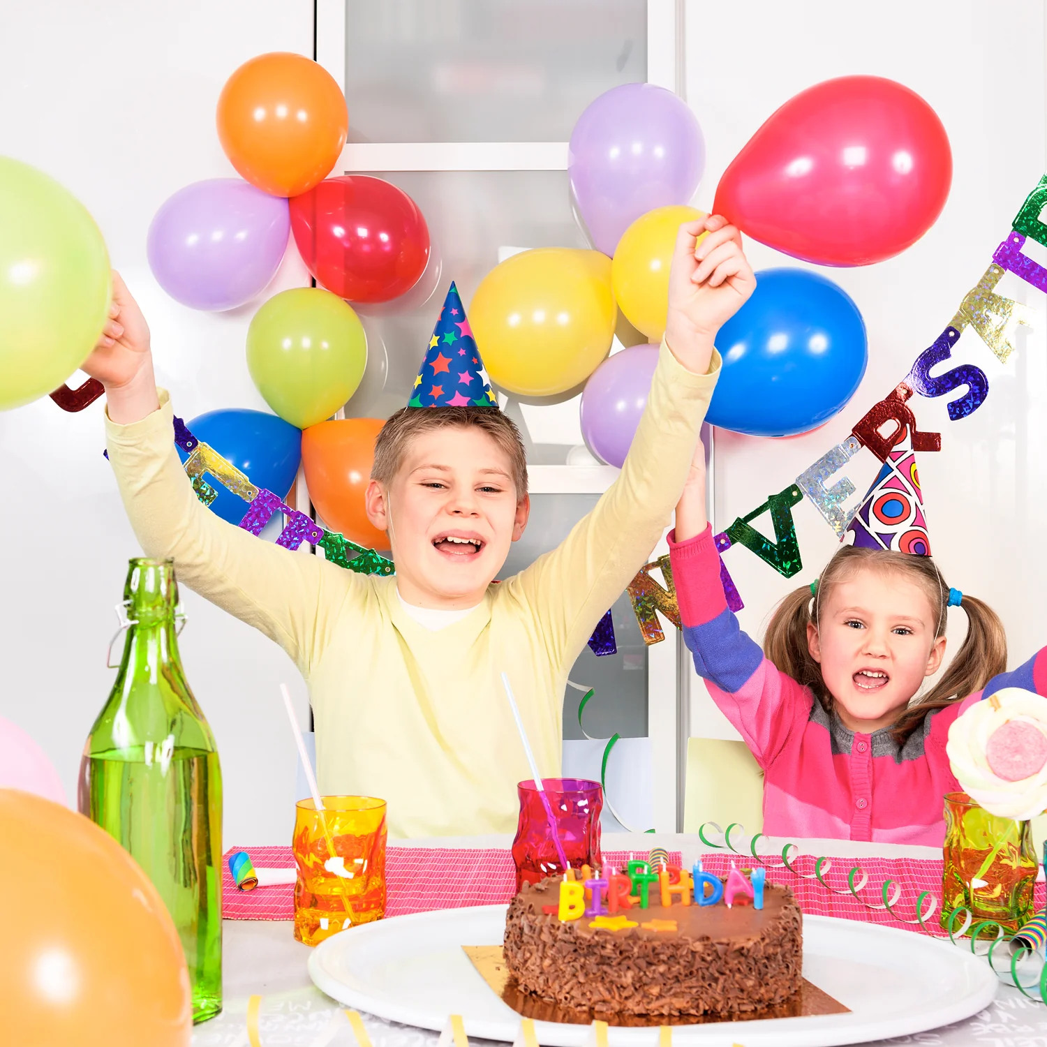 Multicolor Latex Balloons for Birthday & Anniversary Decor (24 Pcs) - Image 3