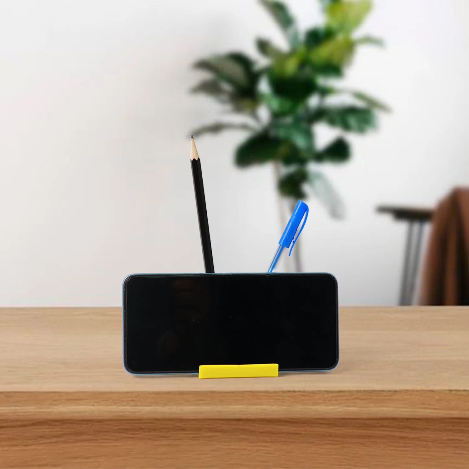 Multifunctional Plastic Mobile Phone Stand & Pen Holder (1 Pc & mix color) - Image 4