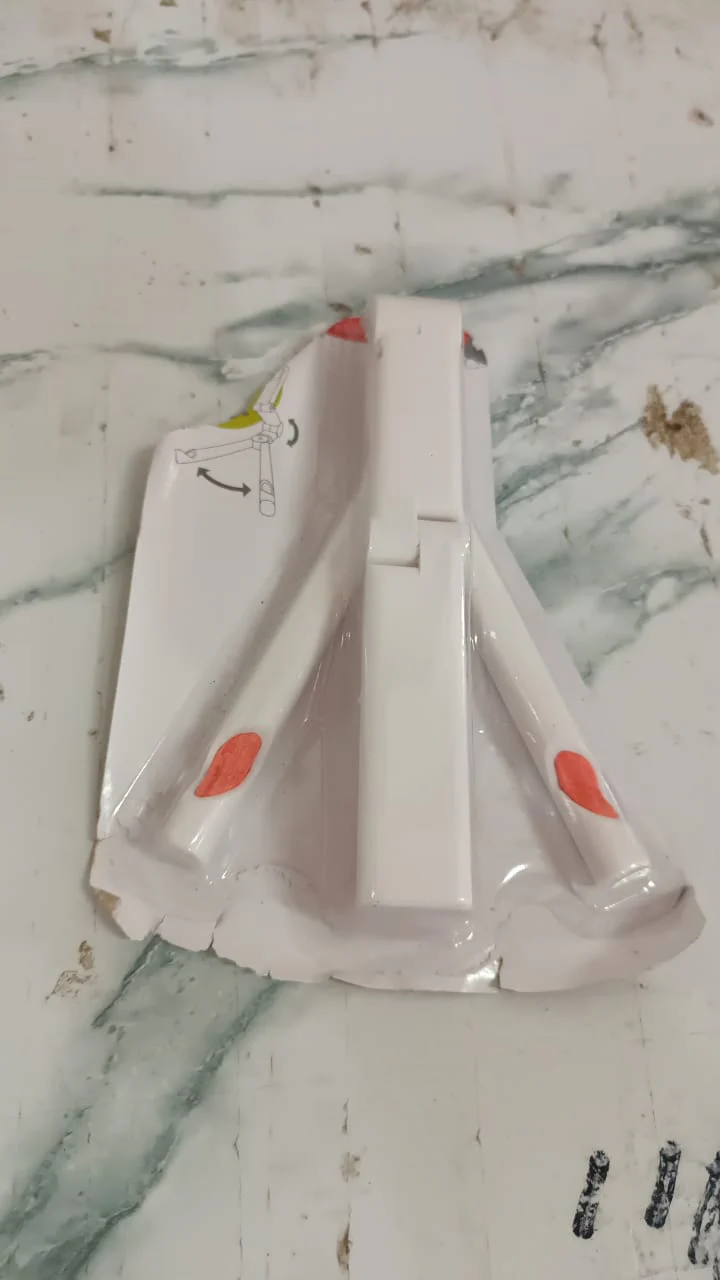 Multipurpose Adjustable Foldable Mobile Phone & Tablet Stand (1 Pc) - Image 7
