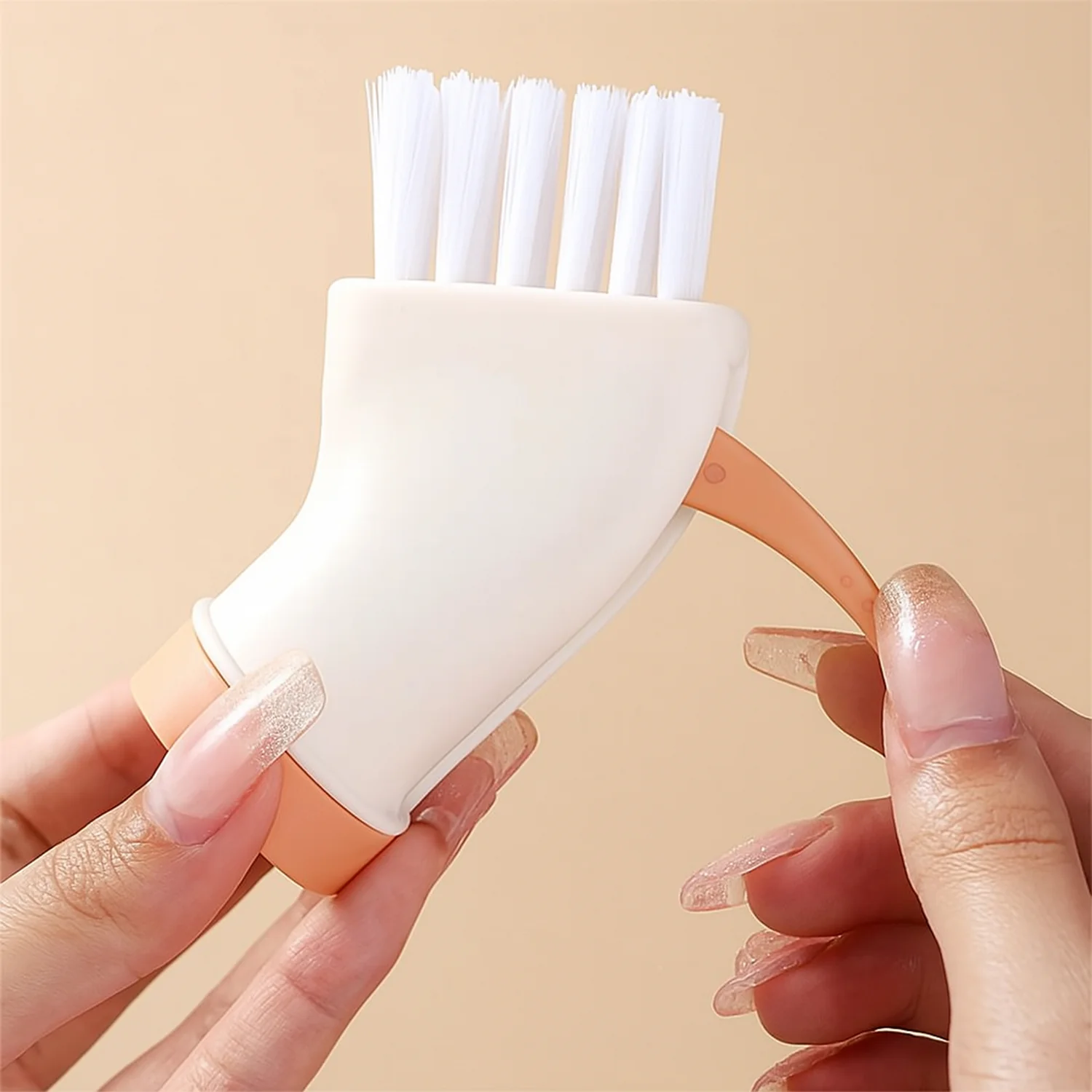 Multipurpose Bottle-Attachable Cleaning Brush for Kitchen and Bathroom (1 Pc) - Image 10