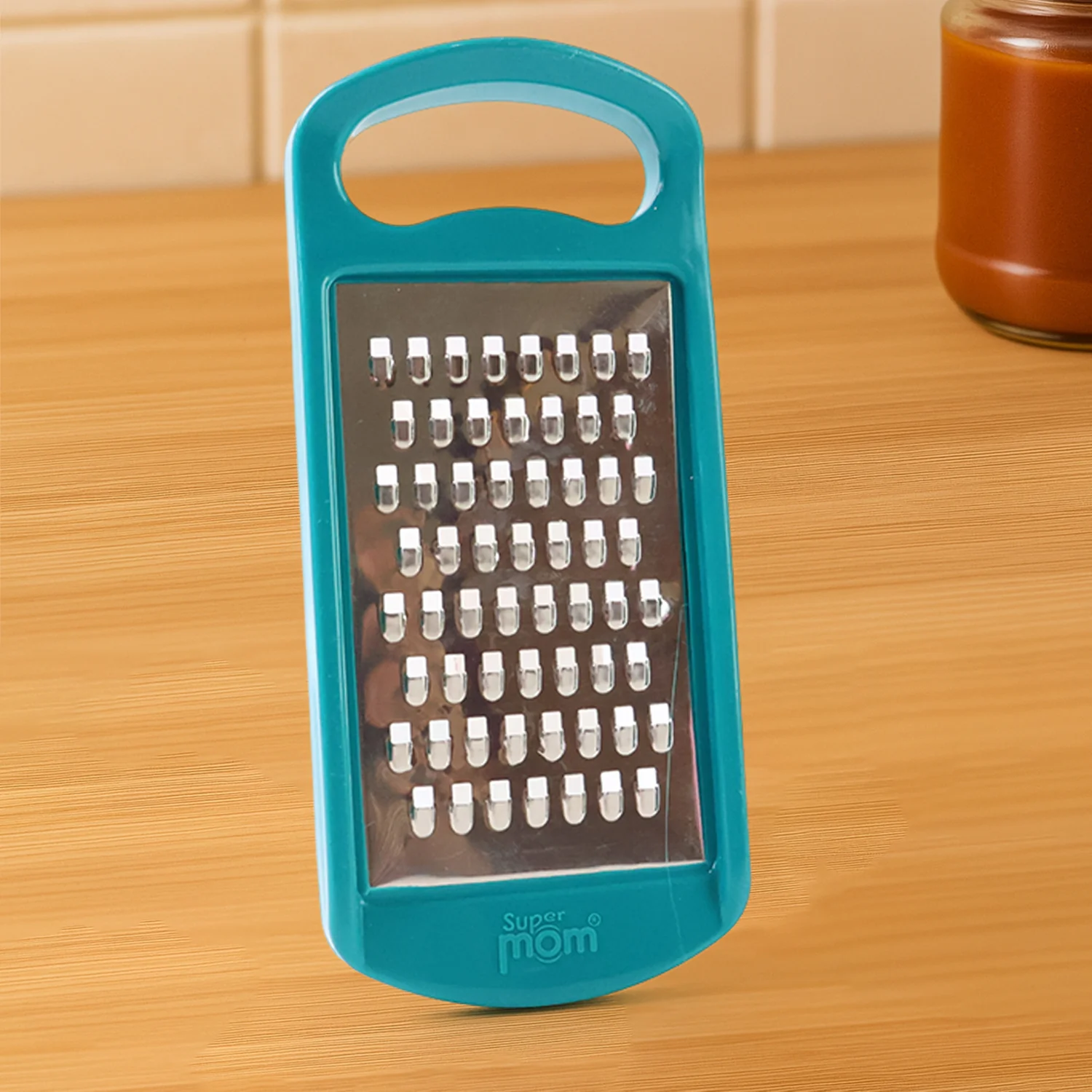 Supermom Multipurpose Cheese & Vegetable Grater (1 Pc) - Image 3