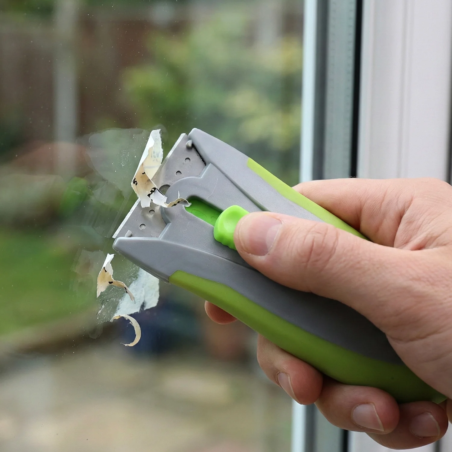 Multipurpose Handheld Glass & Surface Scraper (1 Pc) - Image 4