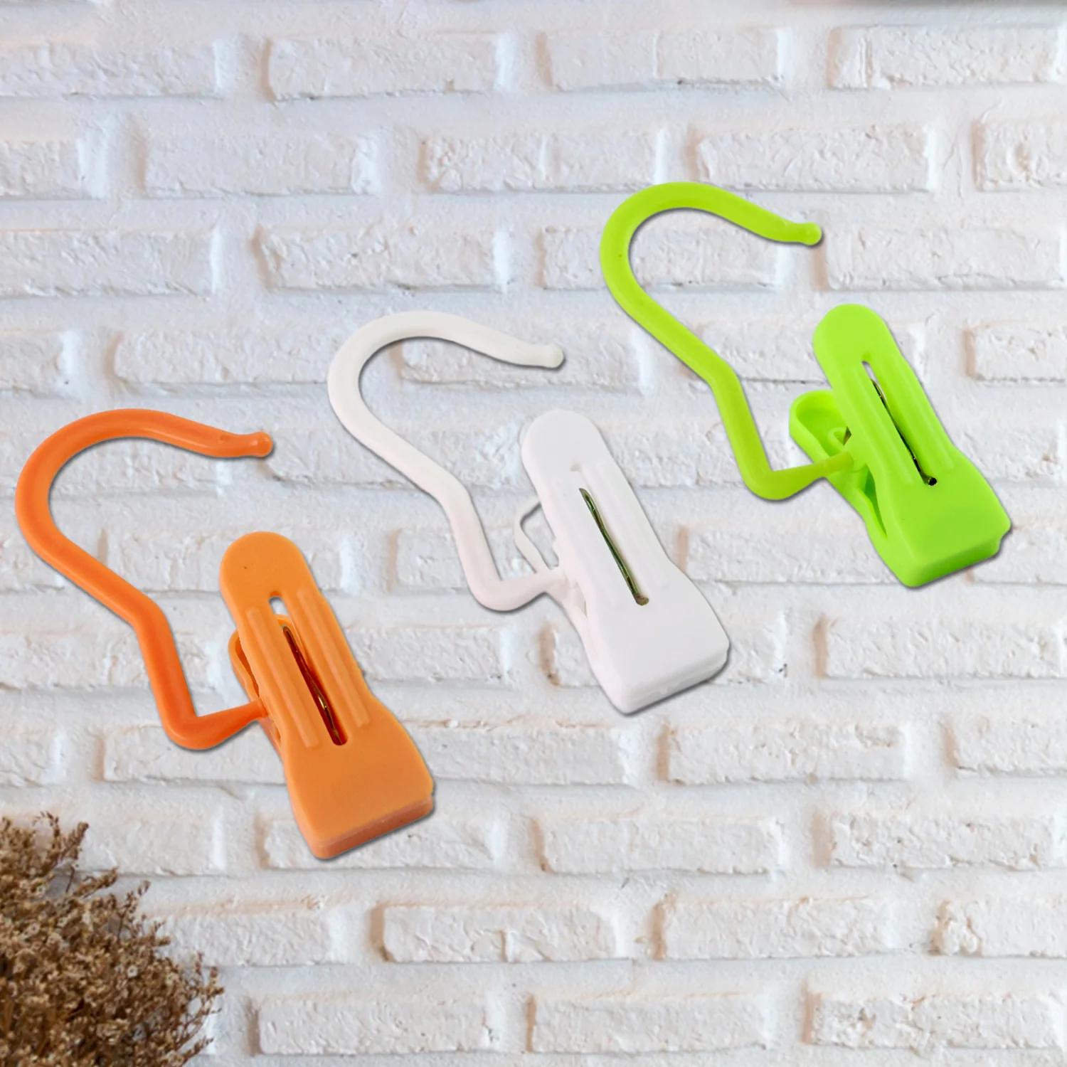 Multipurpose Hanging Hook Clip (1 Pc, Mix Color) - Image 4