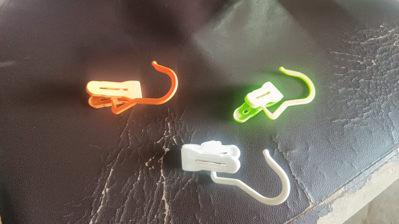 Multipurpose Hanging Hook Clip (1 Pc, Mix Color) - Image 7