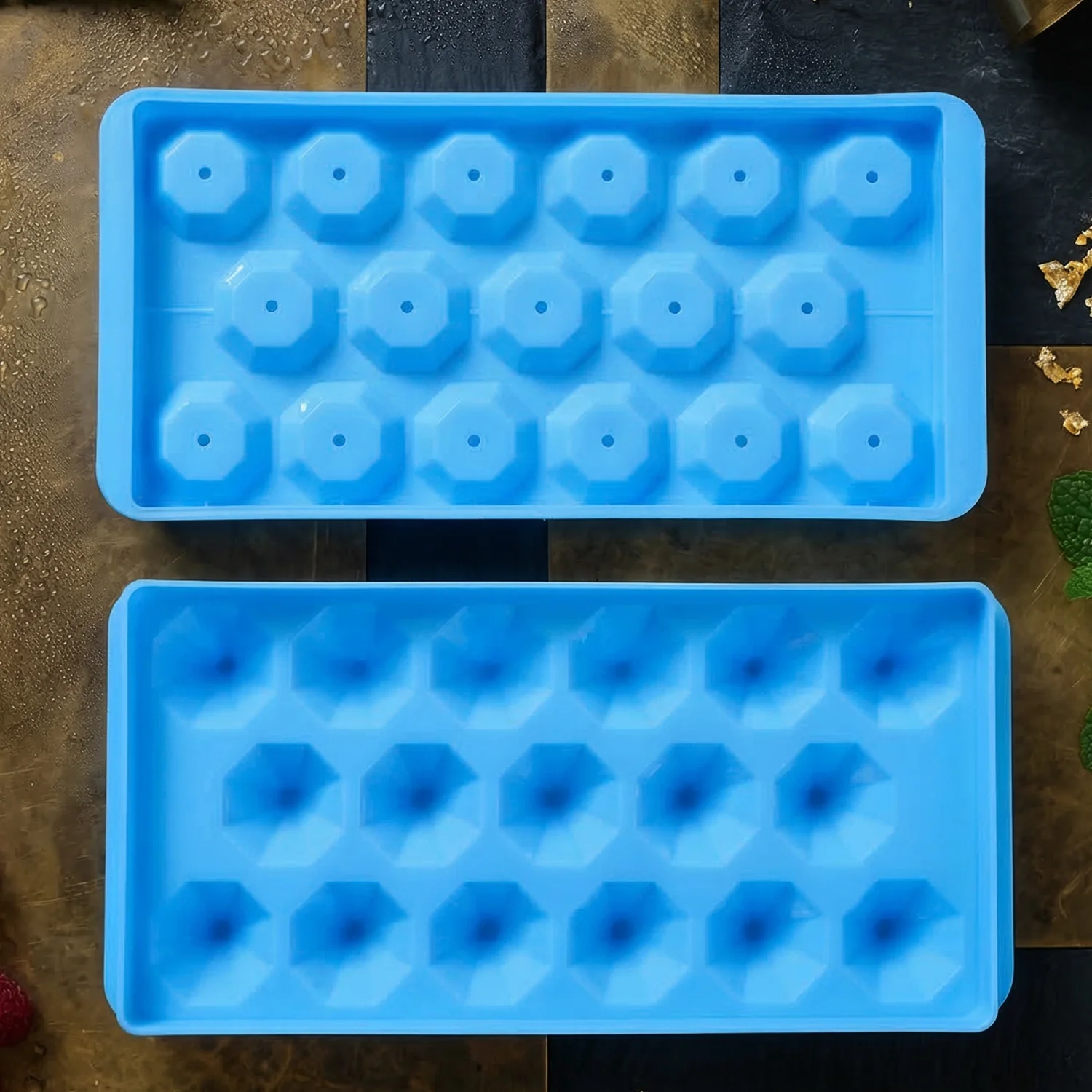 Multipurpose Ice Cube Tray with Lid 17 Grid Mold (1 Pc) - Image 7