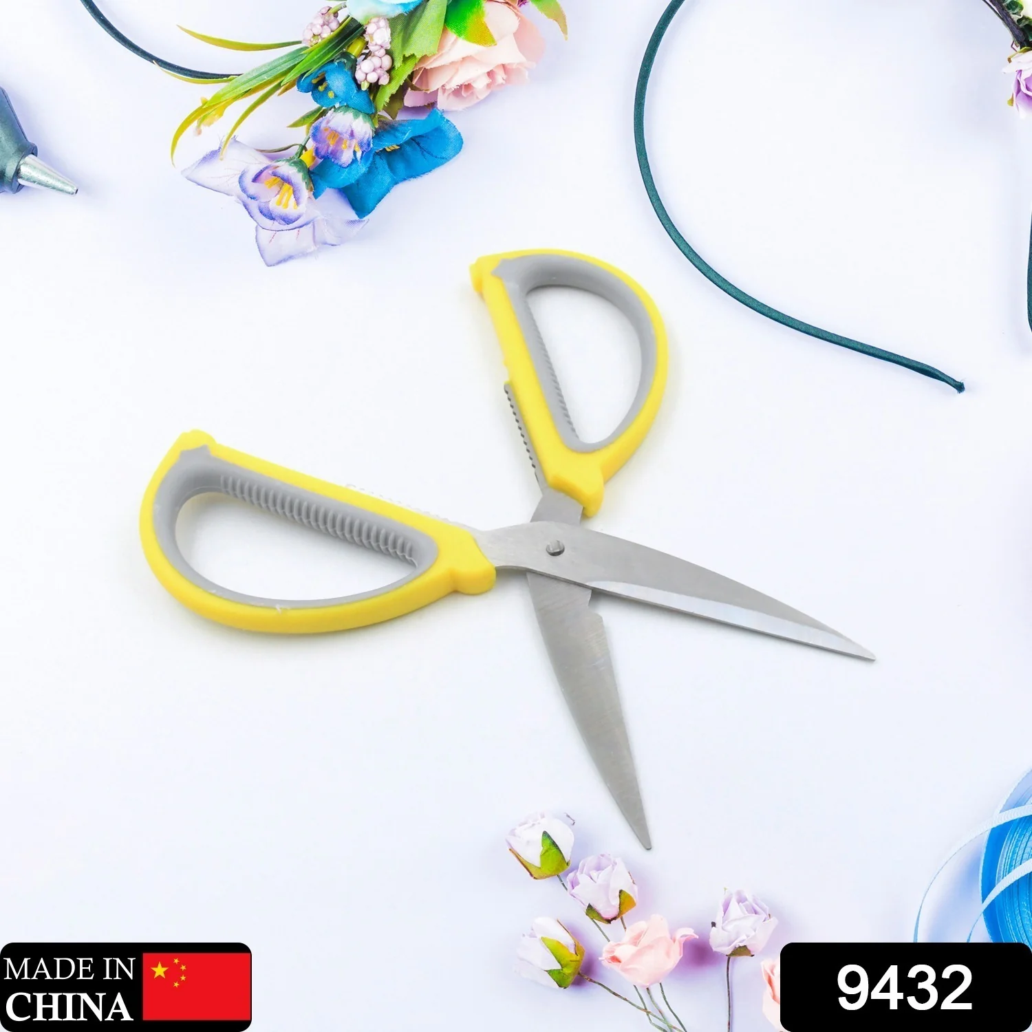 Large Multipurpose Scissors: Comfort Grip & Precision Cuts (1 Pc) - Image 2