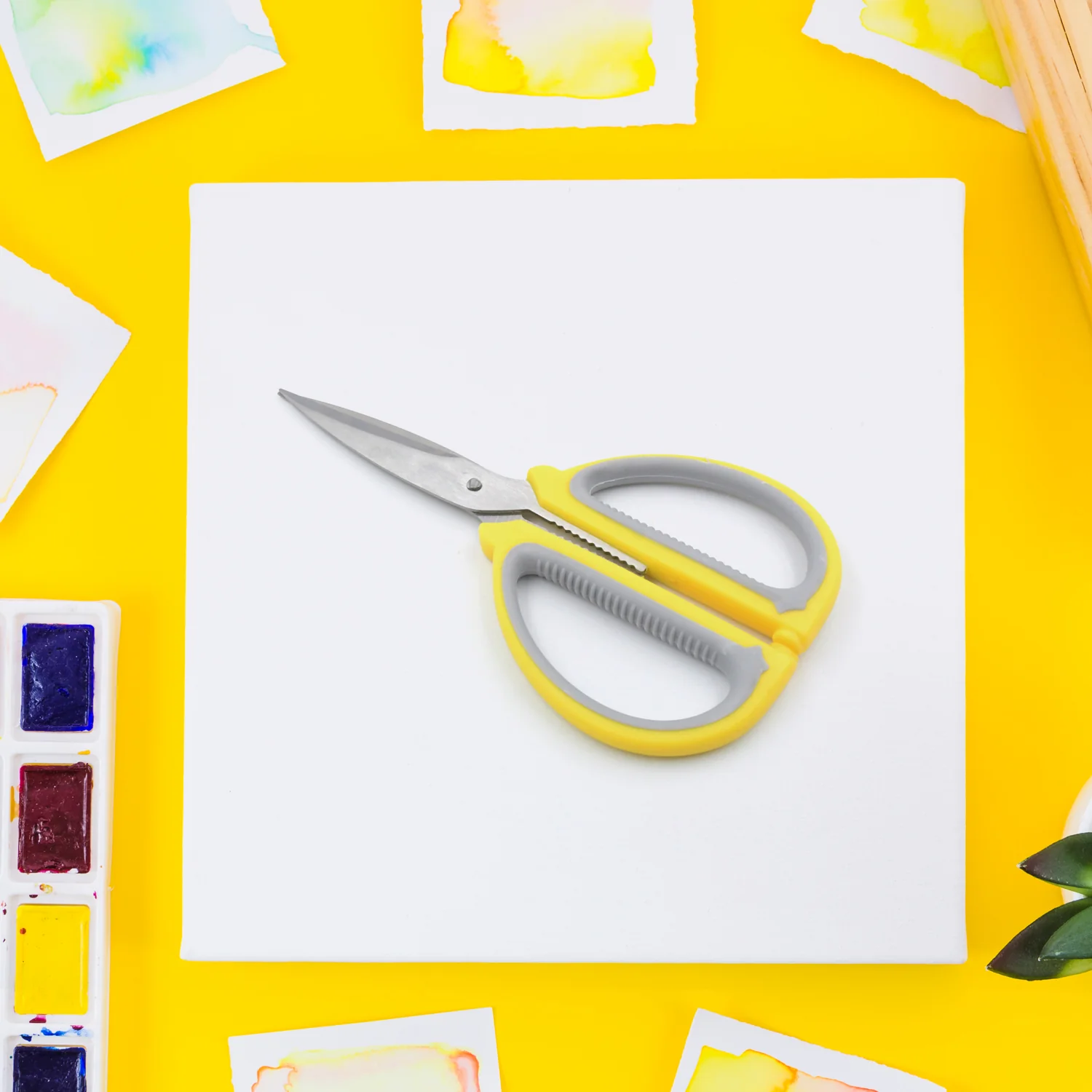 Large Multipurpose Scissors: Comfort Grip & Precision Cuts (1 Pc) - Image 3