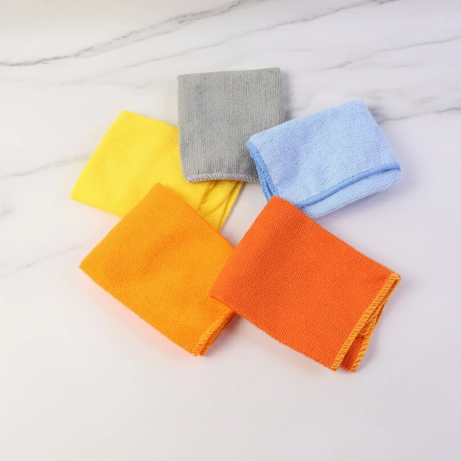 Multipurpose Microfiber Cleaning Cloth (30x30cm & 5 Pc) - Image 3