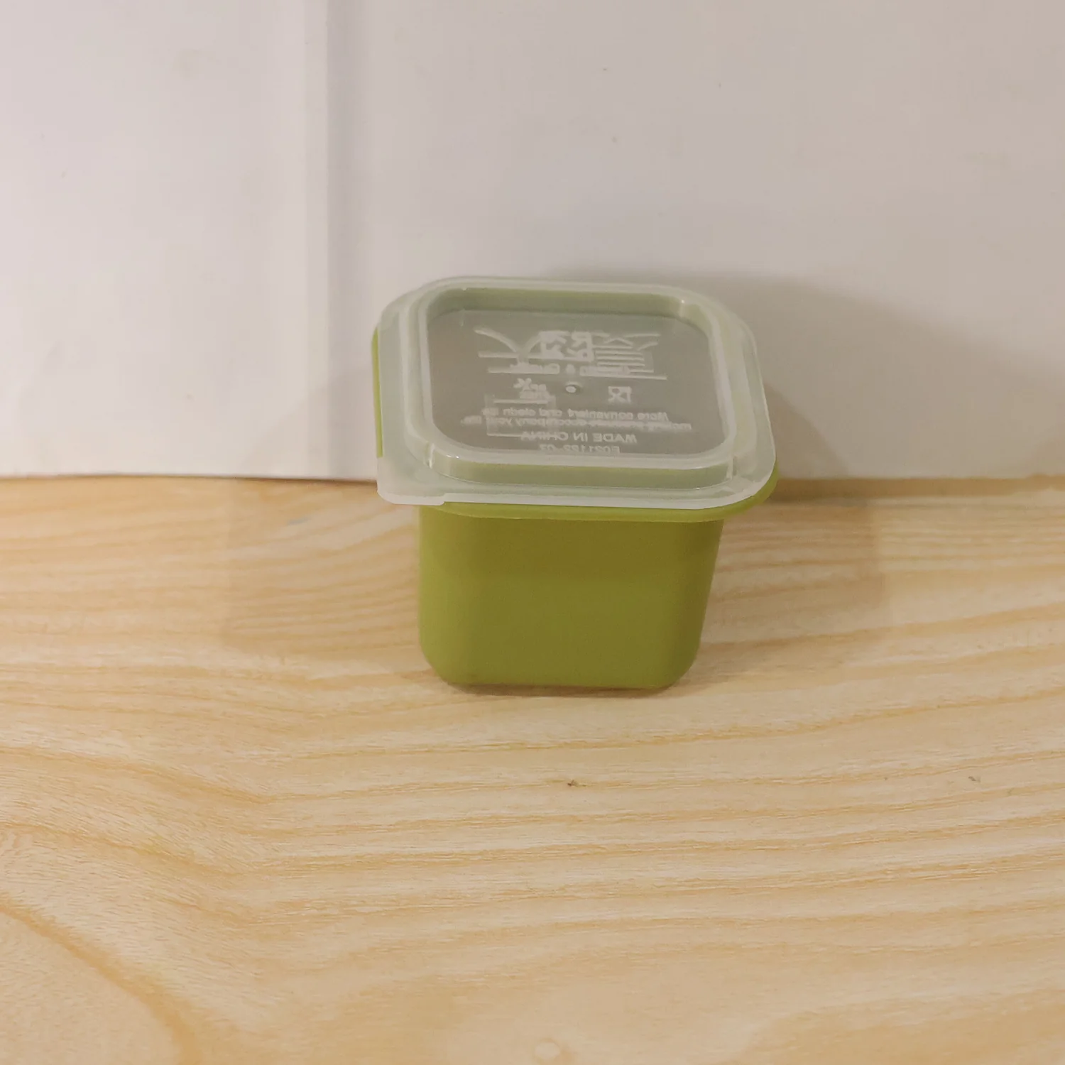 Multipurpose Plastic Storage Container Box with Lid (1 Pc) - Image 10