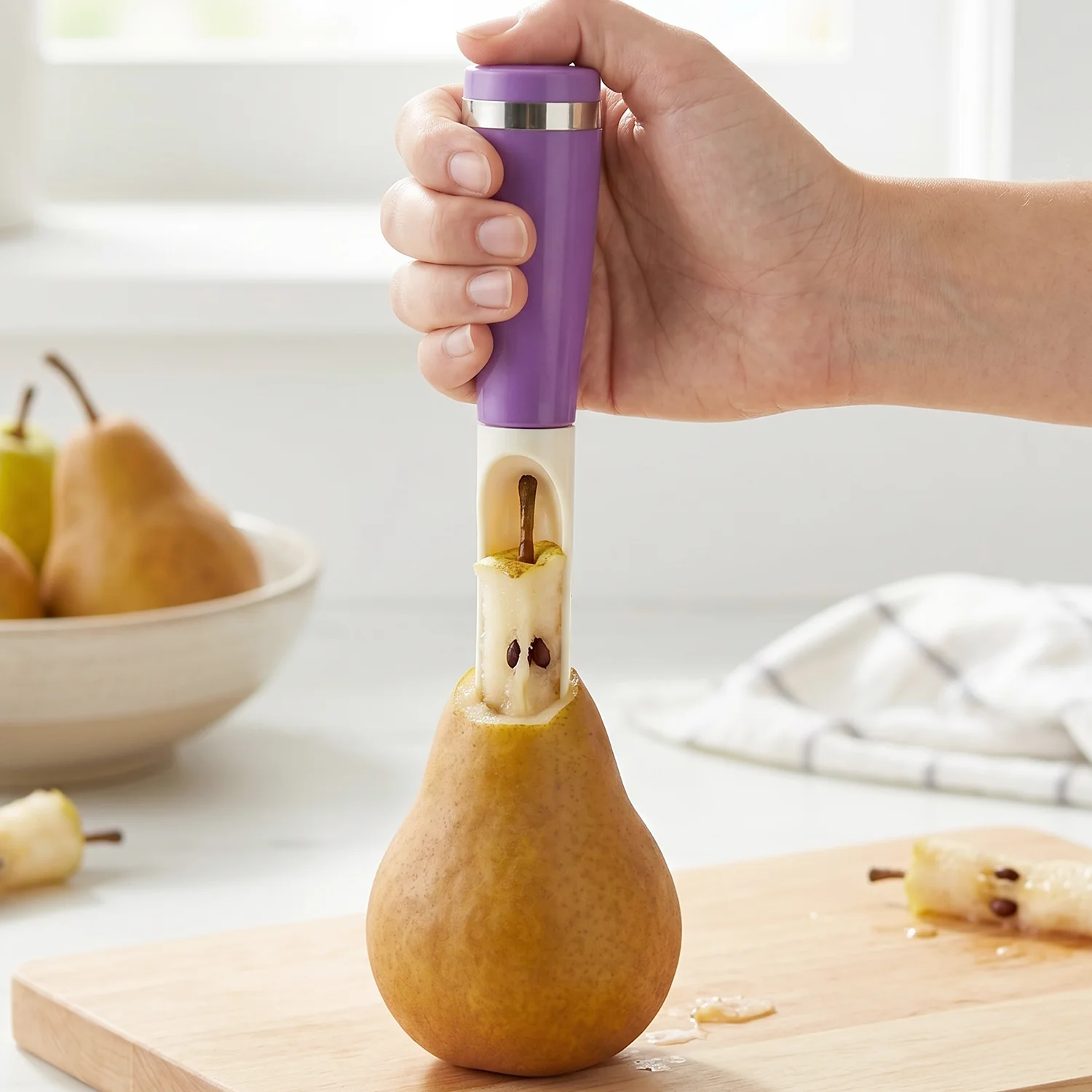 Multipurpose Premium Apple Cutter – 1 Pc, Fruit Slicer, Peeler and Corer Tool - Image 7