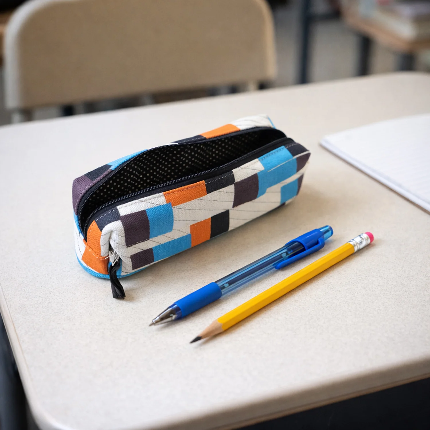 Multipurpose Printed Zipper Pencil Pouch Organizer for Students (1 Pc) - Image 7
