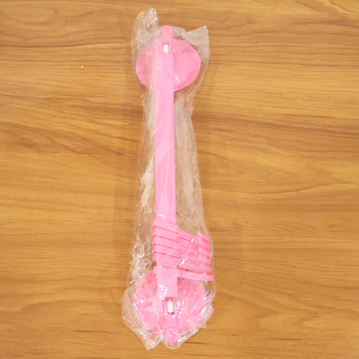 Multipurpose Wall-Mounted Plastic Hanging Rack (6 Hook, 1 Pc) - Image 8