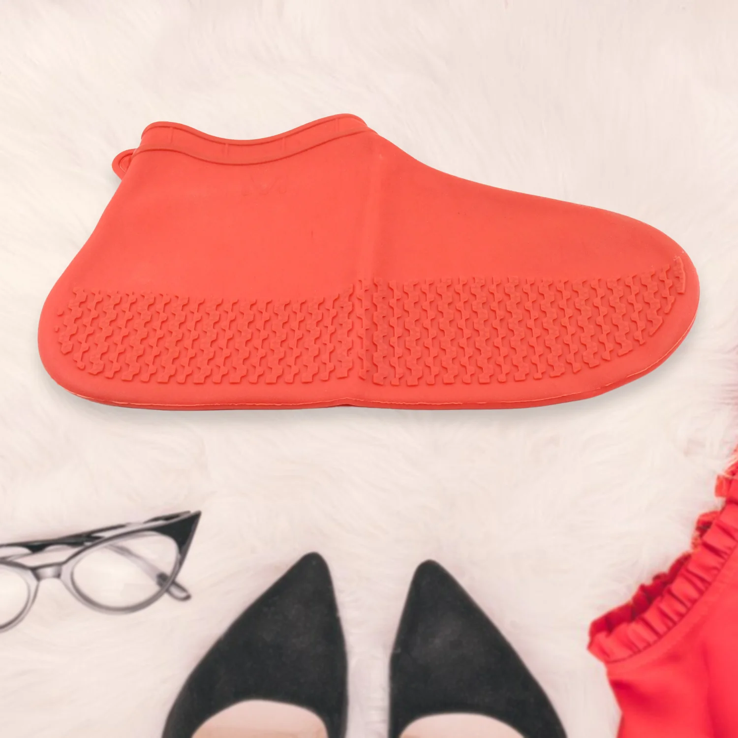 Non-Slip Silicone Waterproof Boot Shoe Cover (Medium Size / 1 Pair / Mix Color) - Image 3