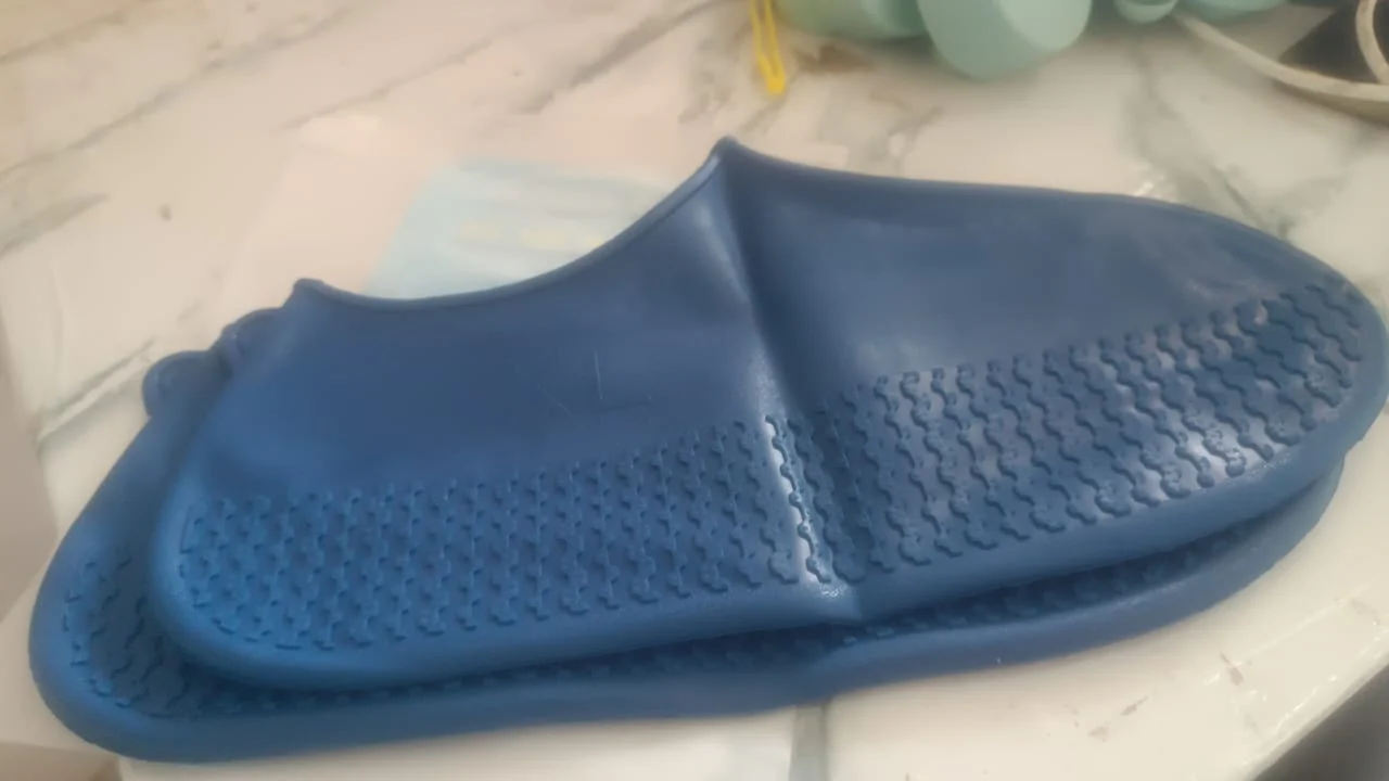 Non Slip Silicone Rain Reusable Waterproof Foldable Boot Shoe Cover XL 1 Pair Mix - Image 8