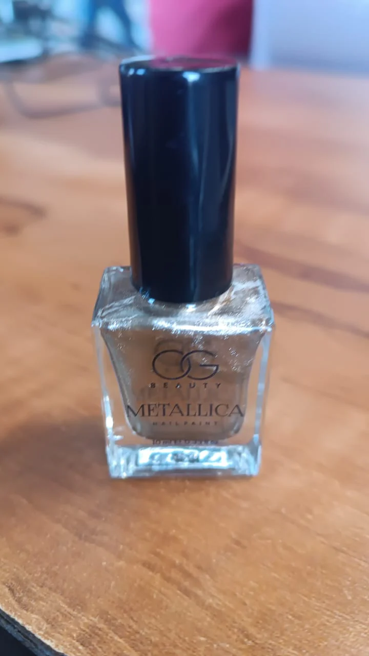 OG Beauty Premium Canvas Gold Metallica Nail Polish (1 Pc / 10 ML) - Image 7