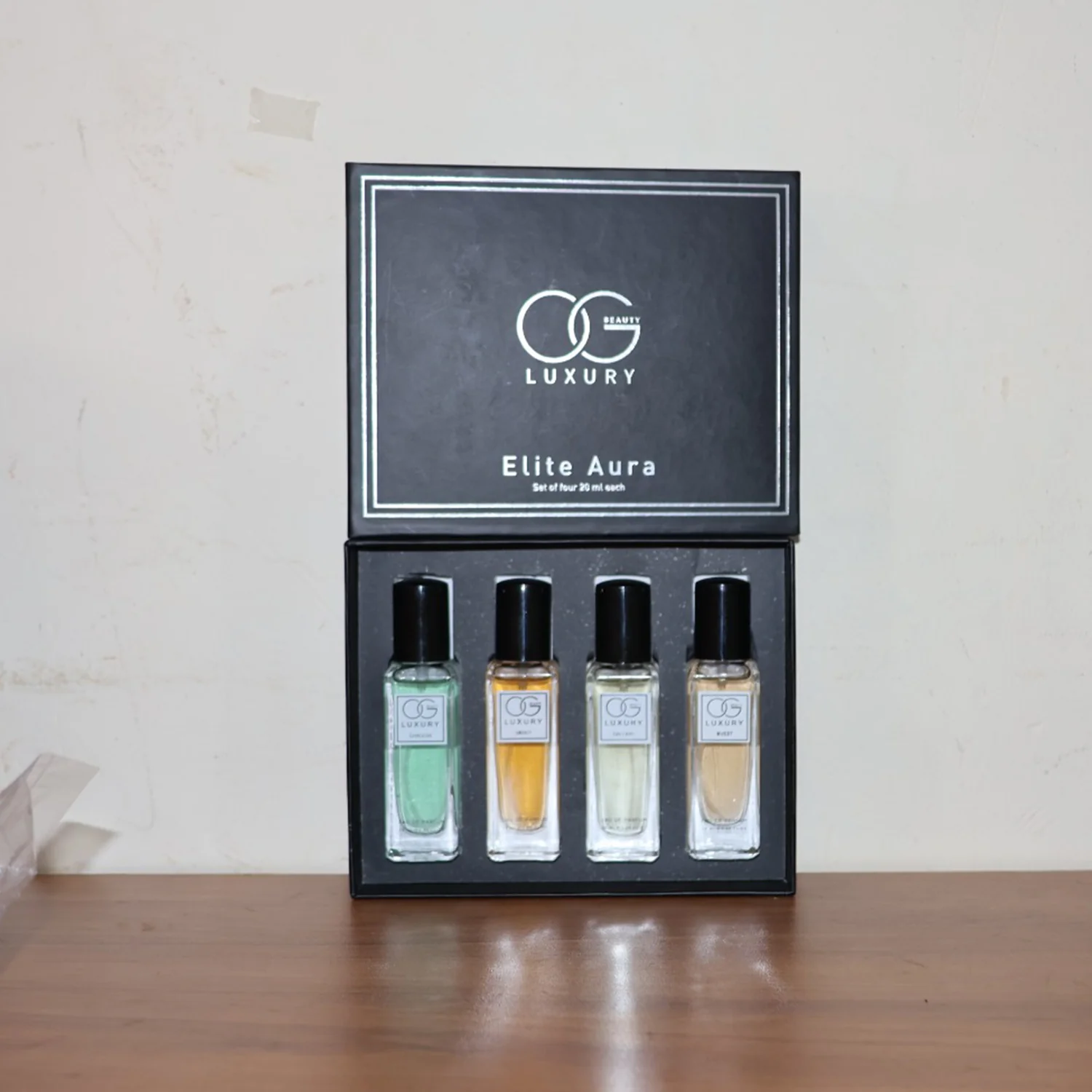 OG Beauty Luxury Perfume Gift - (4 Pc / Set / 20 ML) - Image 9