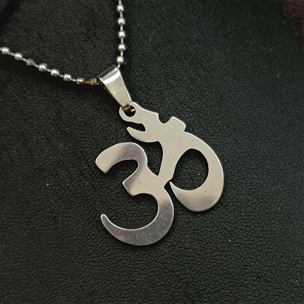 OM Chain Pendant For Men - Image 3