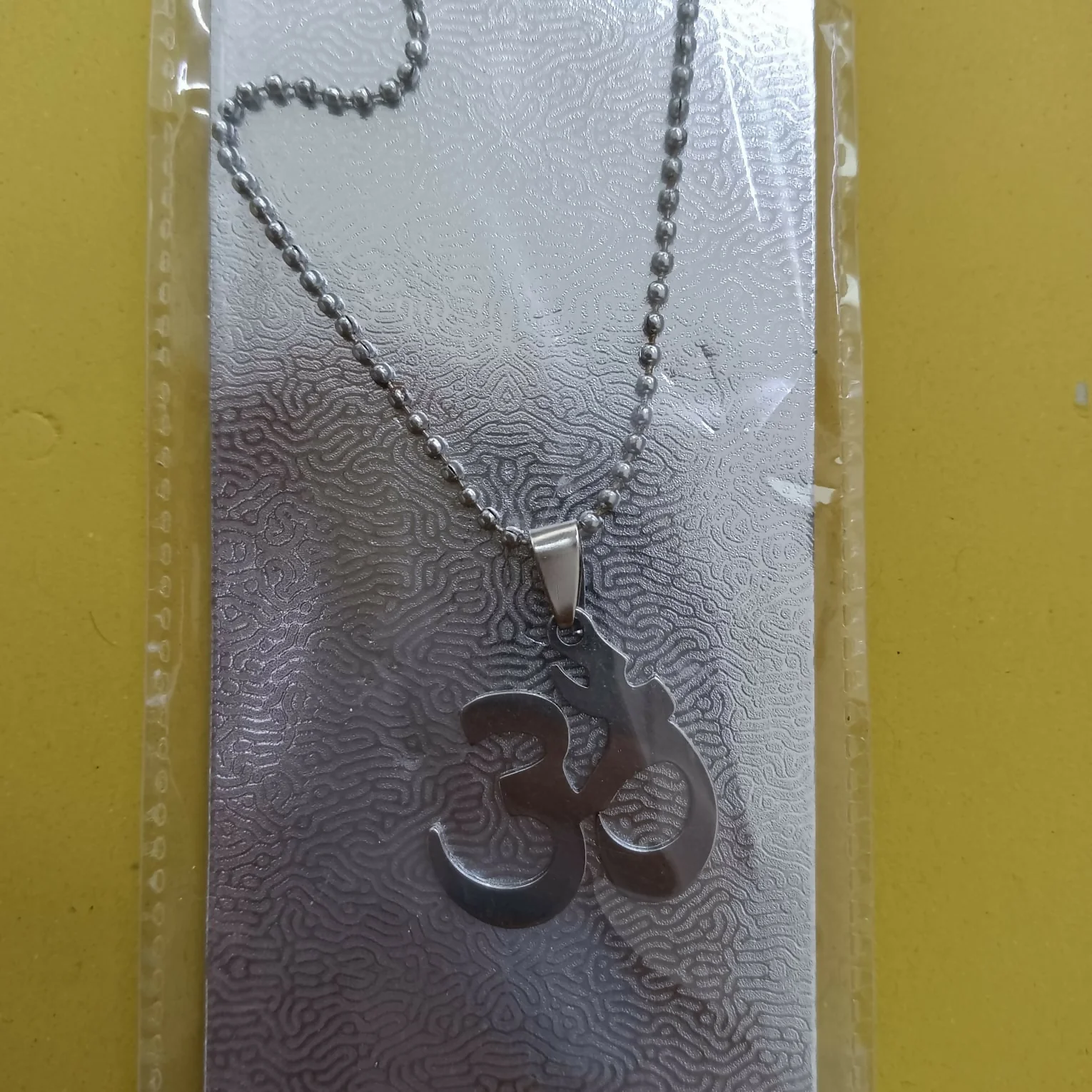 OM Chain Pendant For Men - Image 5