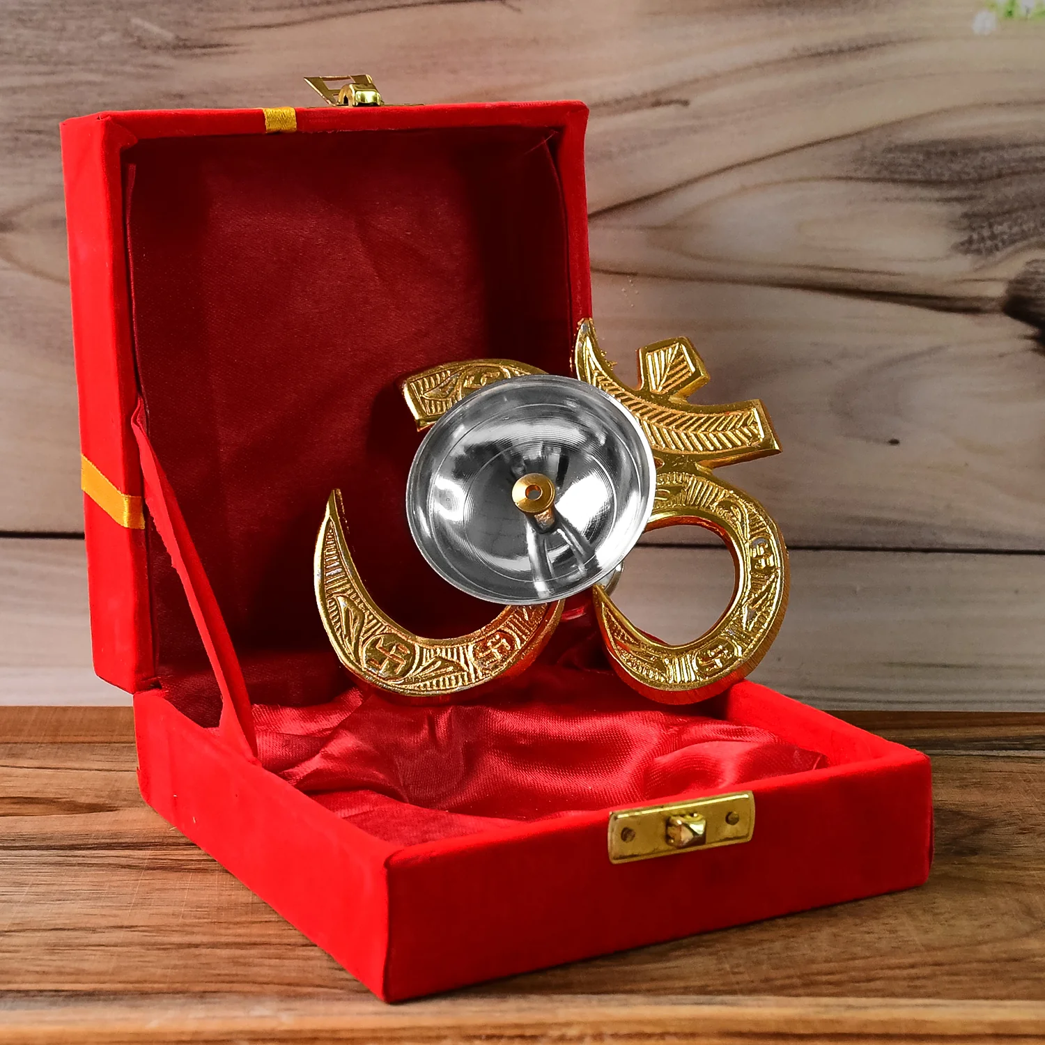 Om Symbol Brass Oil Diya (1 Pc) - Image 4