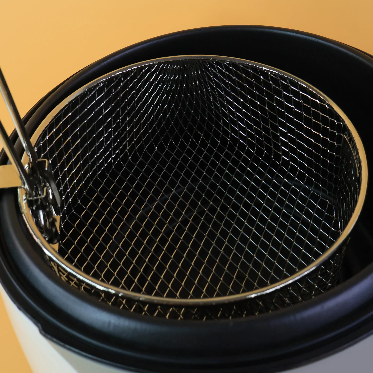 Orbit Adjustable Electric Deep Fryer - 1200W - Image 4