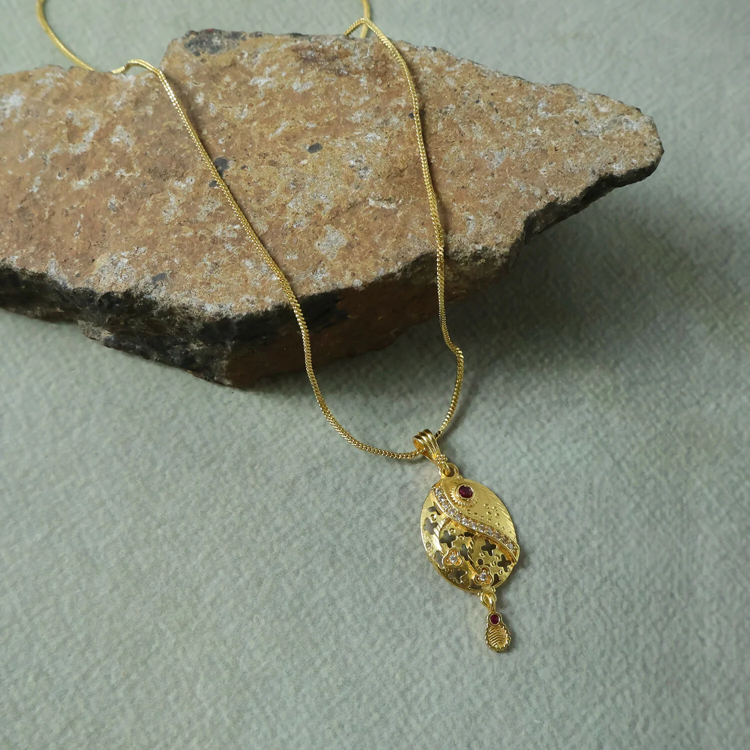 Oval Motif Gold Pendant and Earring Set Elegant Traditional Jewelry Set for Women - Image 2