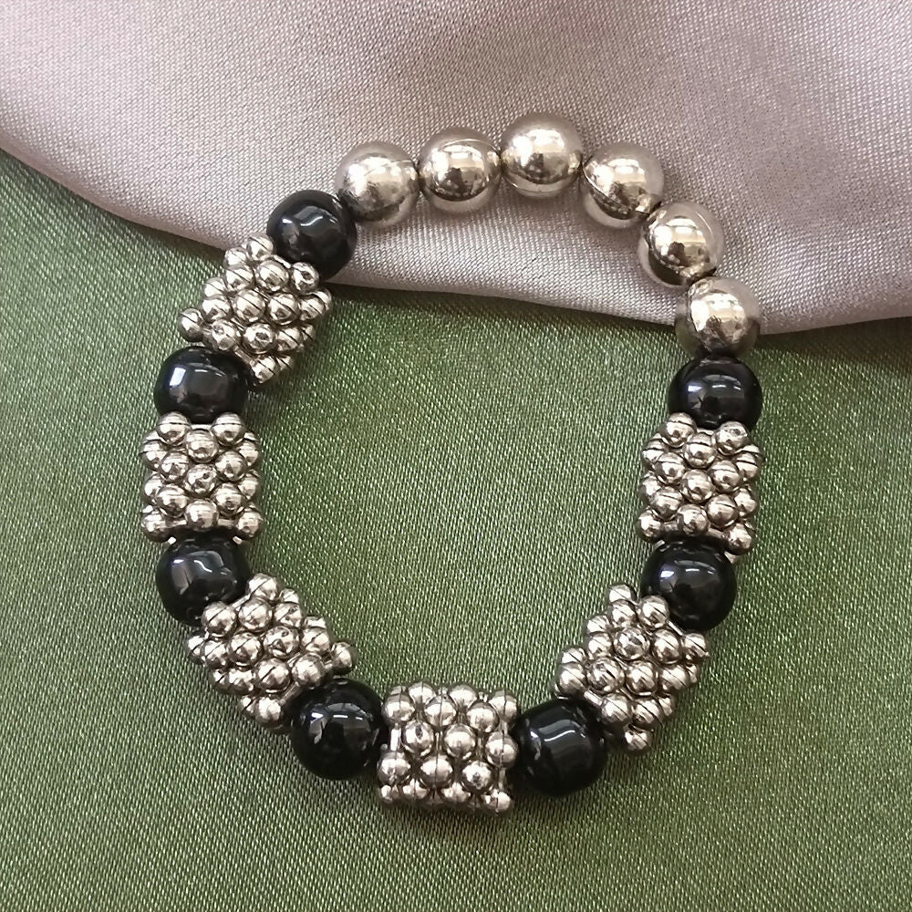 Oxidised Beads Bracelet - Image 4