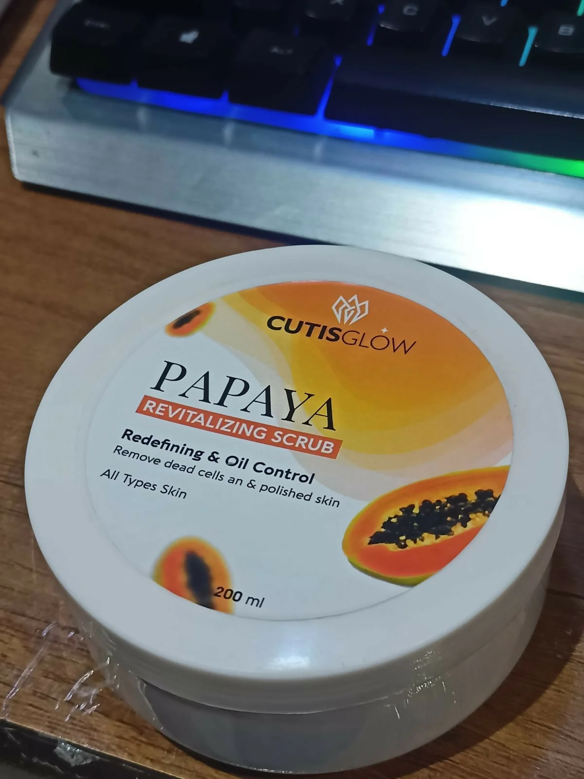 Eyelet Papaya Revitalizing Scrub Exfoliating Face and Body Scrub - Image 9