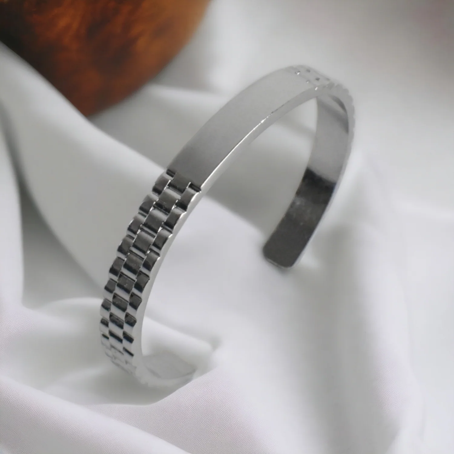 Personalized Hand Kada – Sophisticated, Durable, and Stylish - Image 3