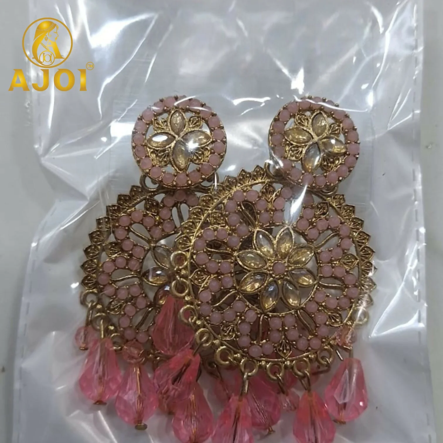 Pink Floral Beaded Earrings - Image 5