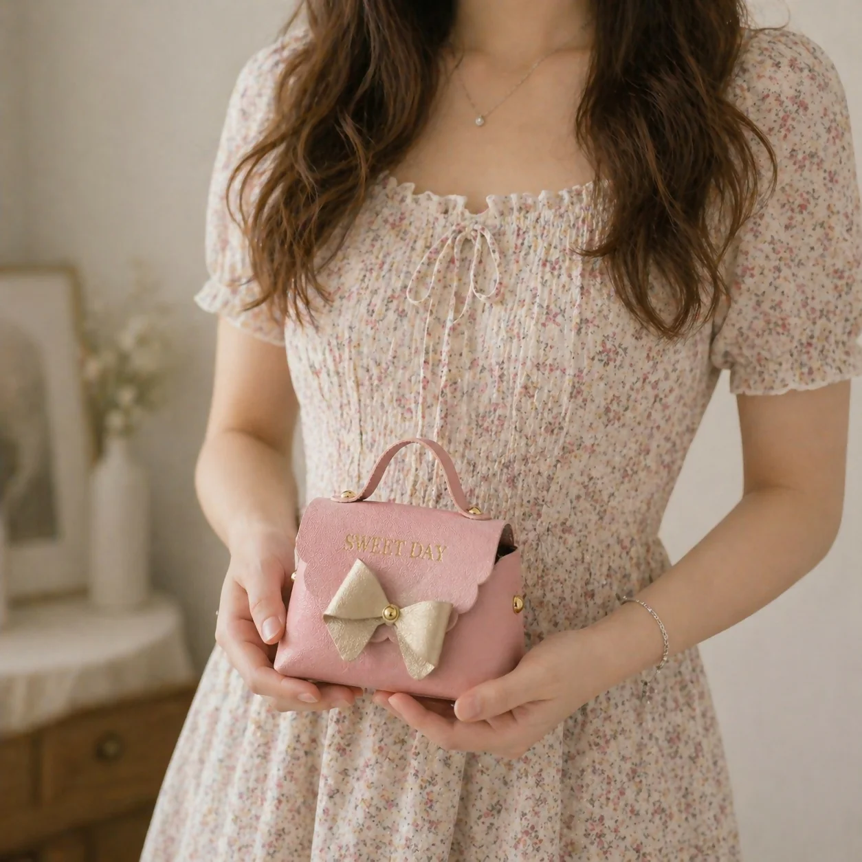 Pink Mini Handbag with Bow Design Small Carry Purse for Kids - Image 2