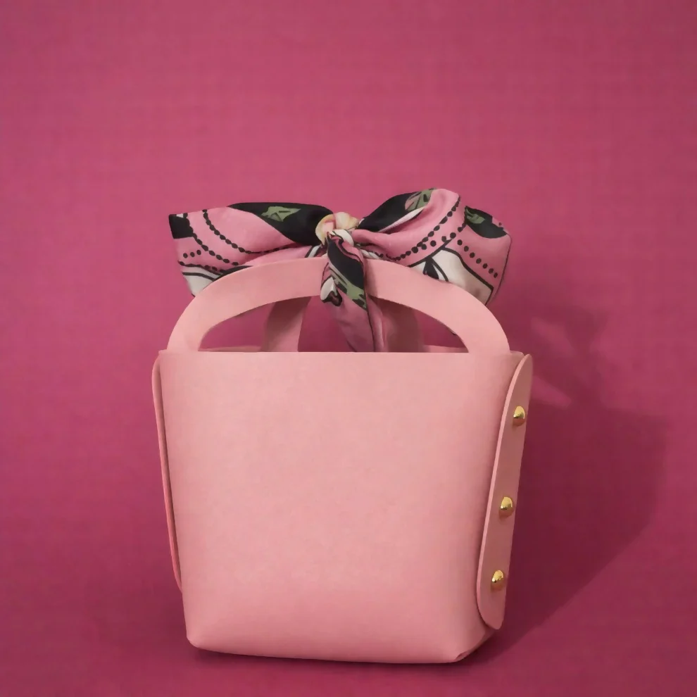 Pink Mini Handbag with Bow Small Cute Carry Purse for Kids - Image 4