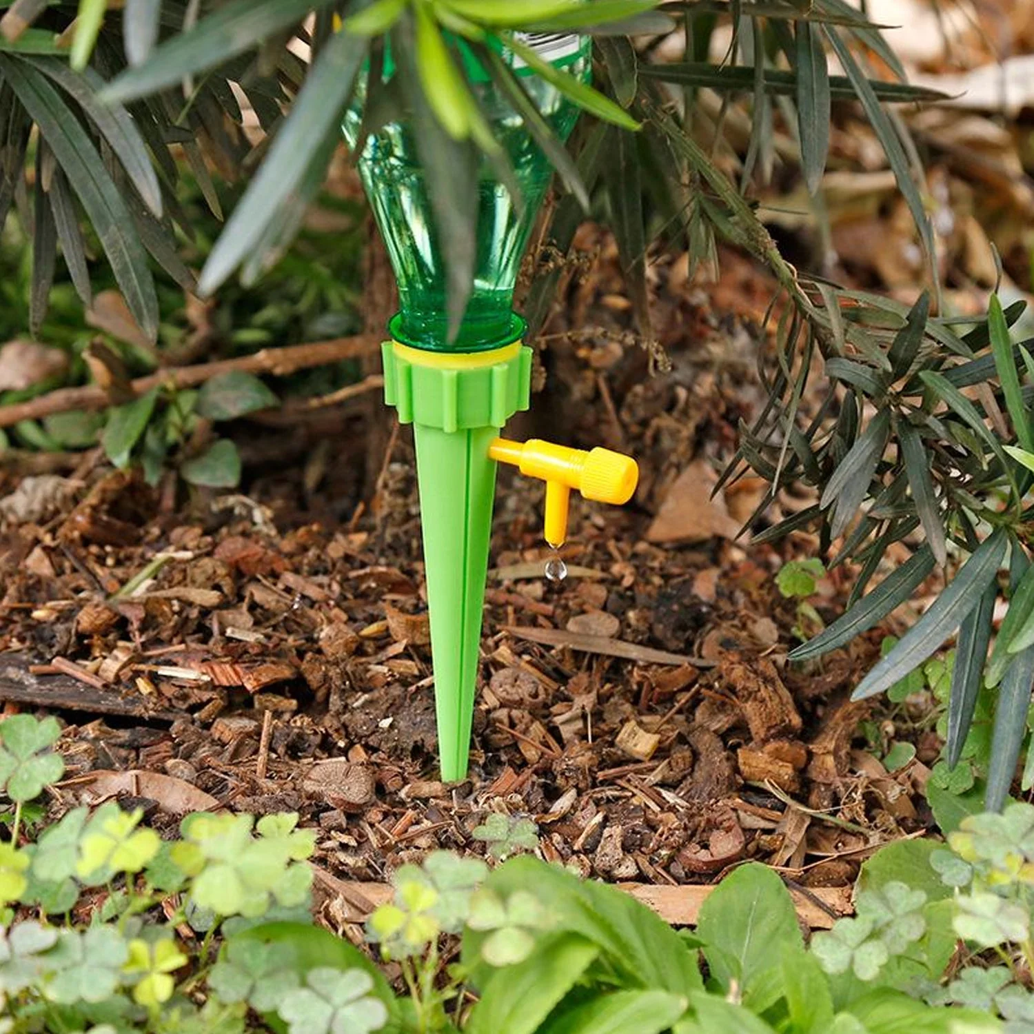 Plant Watering Spikes Sprinkler self Watering Spikes Water dripper for Plants - Image 3