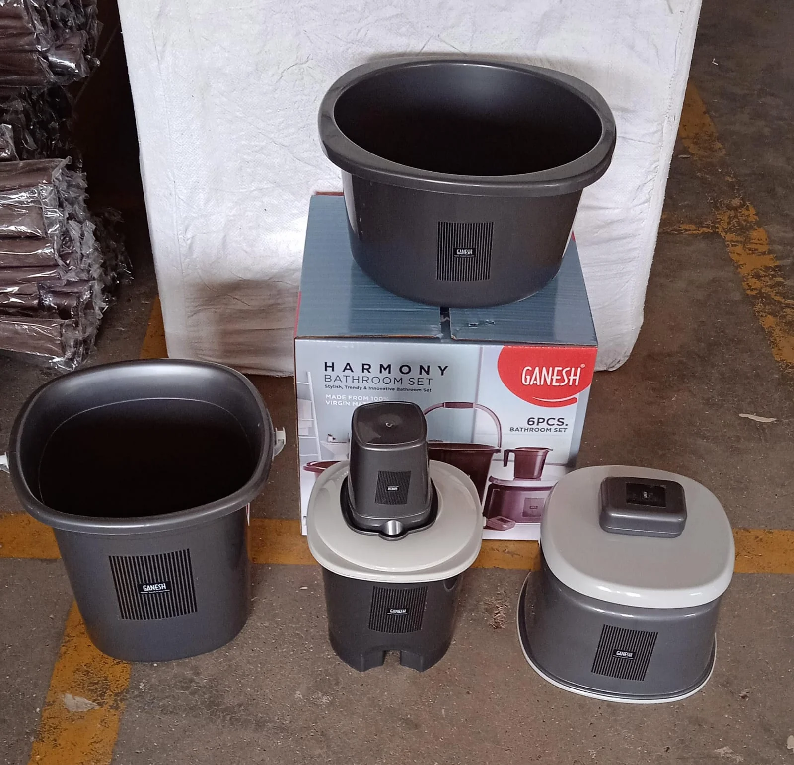 Plastic Bathroom Accessories Set (Mix Color / 6 Pc) - Image 9