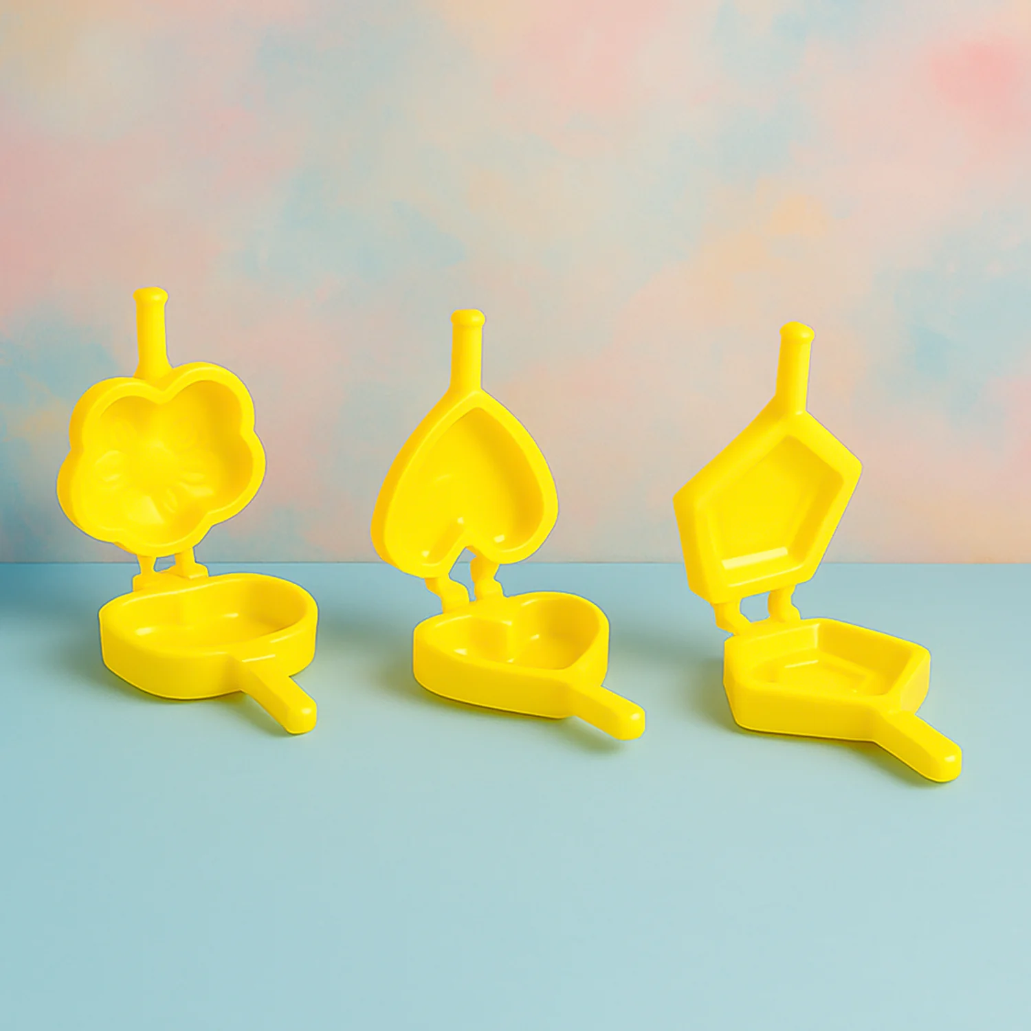 Plastic Cookie Cutter Mould Set (6 Pc) - Image 6