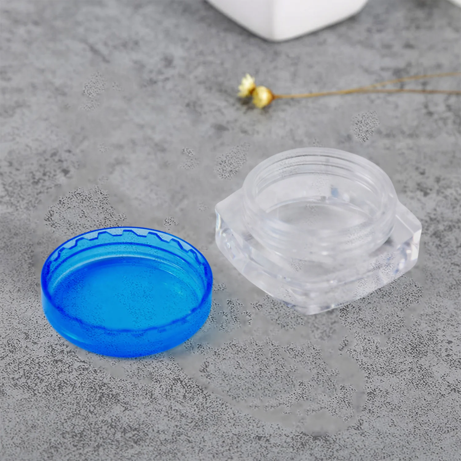 Plastic Empty Round Makeup Jar Pot Travel Cream Powder Cosmetic Container (1 Pc) - Image 4