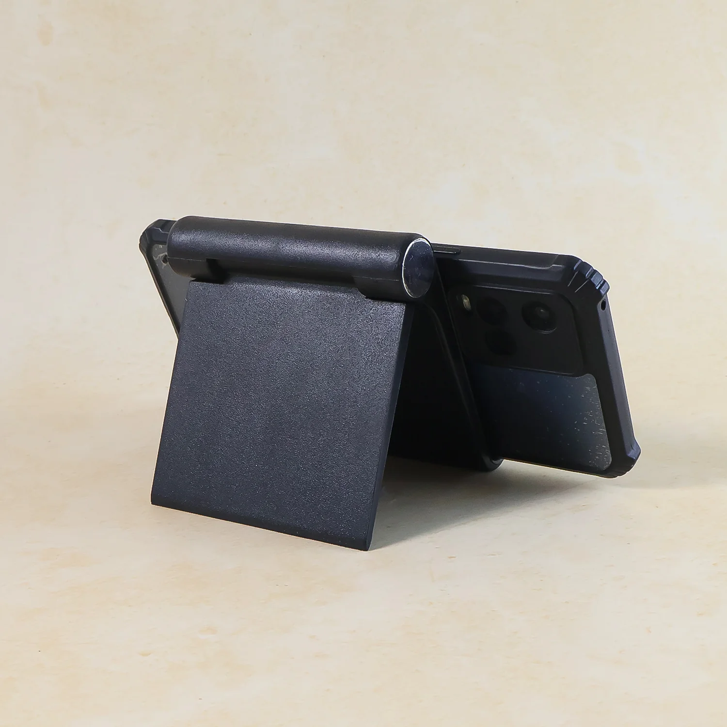 Plastic Foldable Desktop Mobile Stand (1 Pc / Black) - Image 7