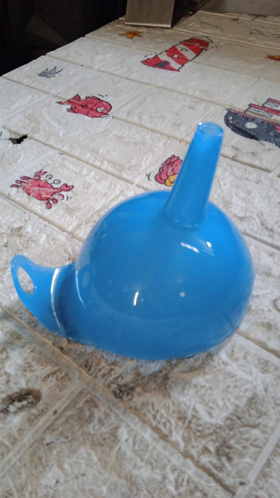 Plastic Funnel for Pouring Oil Sauce Water Juice Cooking Small Food Grains  1 Pc - Image 7