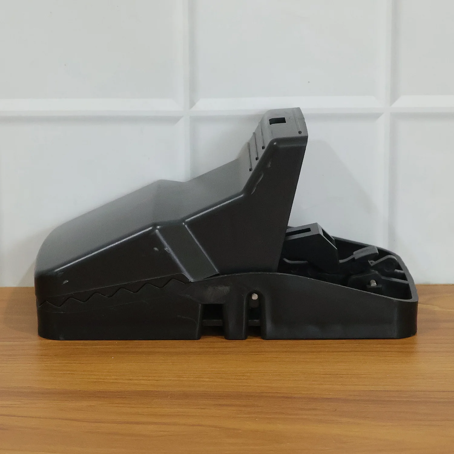Plastic Heavy Duty Big Mouse Trap (1 Pc) - Image 9