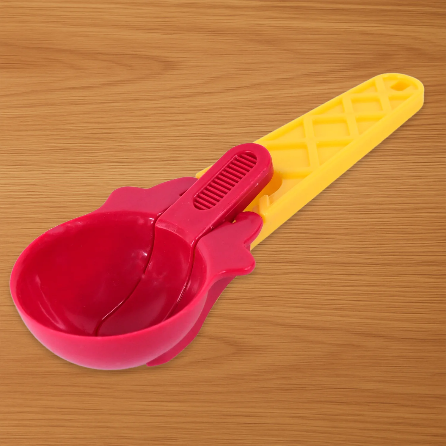 1-Piece Plastic Ice Cream & Watermelon Scooper with Trigger Dipper - Image 3