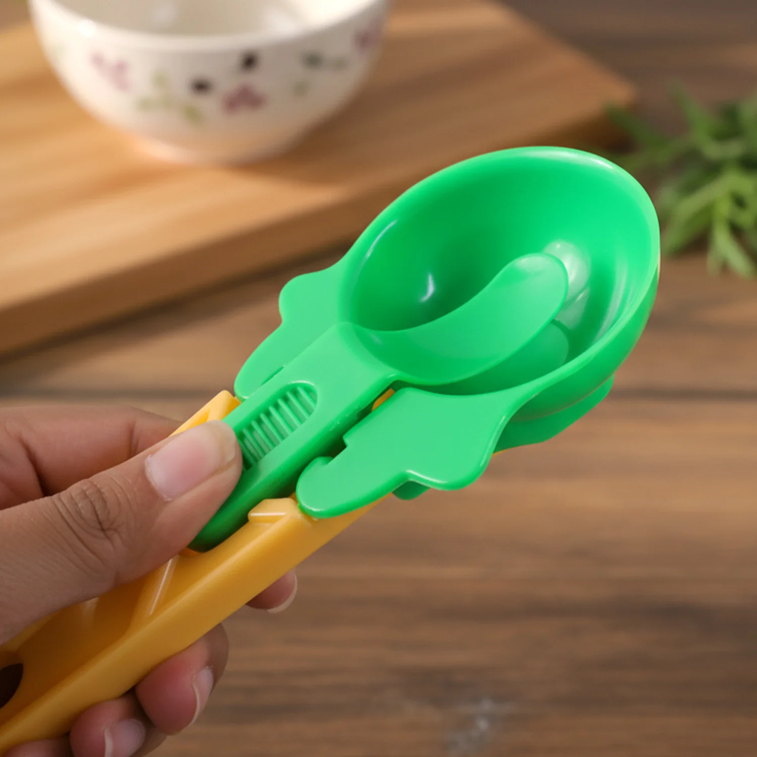 Plastic Premium Ice Cream Scoop Set – 2 Pcs - Image 10