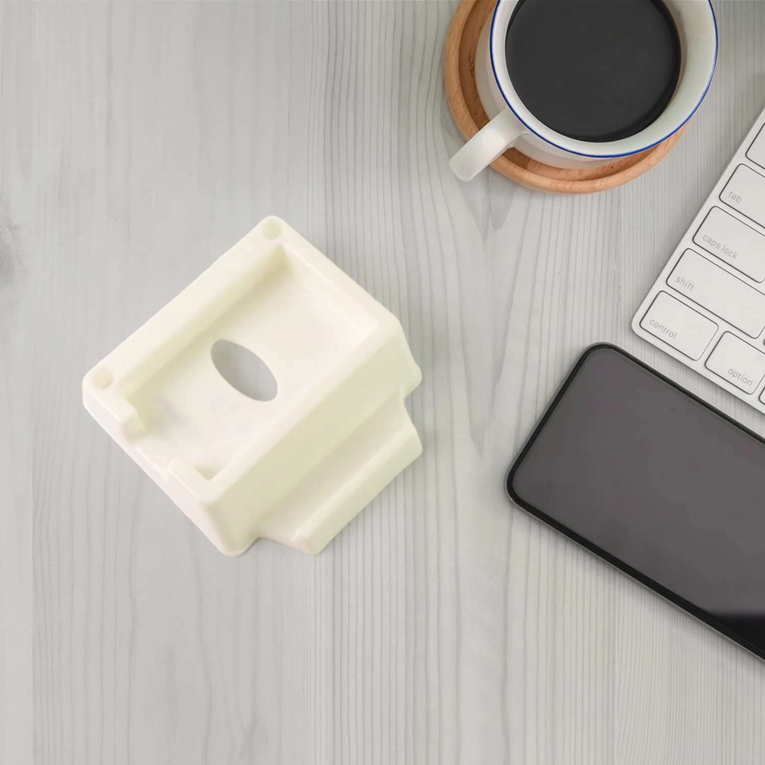 Plastic Mobile Phone Stand Holder (1 Pc) - Image 3