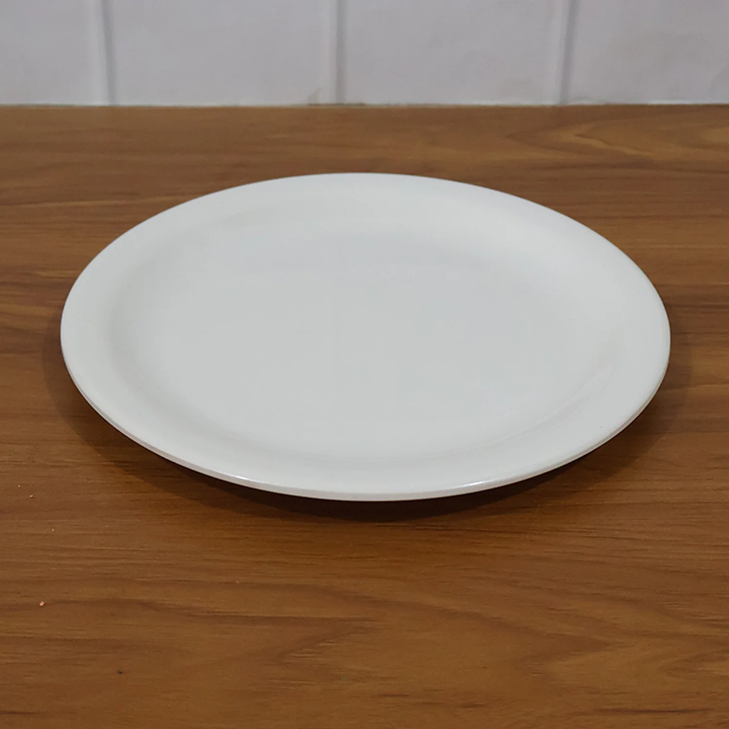 Plastic Round Dinner / Serving Plate – 23 cm (1 Pc) - Image 9
