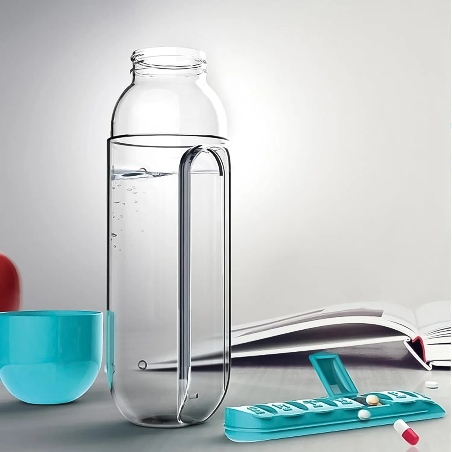 Multi-Use Pill & Water Bottle for Travel (600 Ml, Mix Color) - Image 8